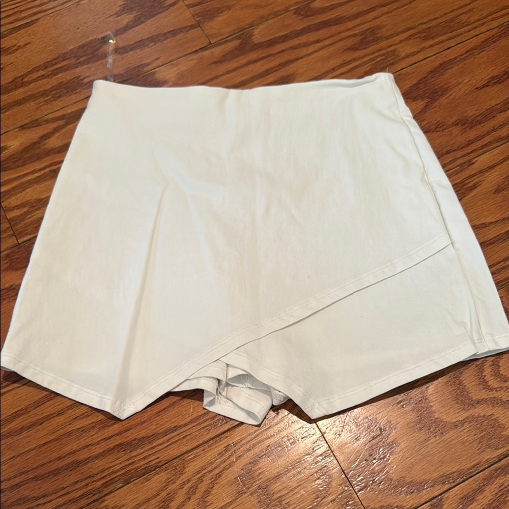 Women's White Skort